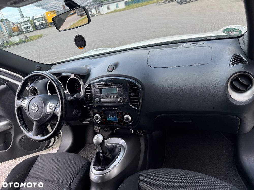 Nissan Juke 1.6 Acenta S&S - 22