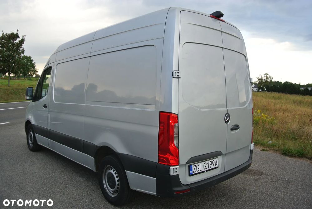 Mercedes-Benz SPRINTER 315 - 5