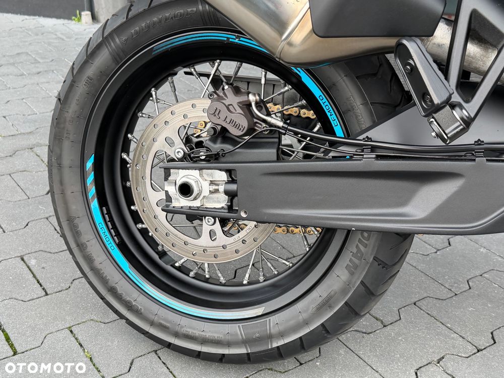 CFMoto 800MT Touring - 14