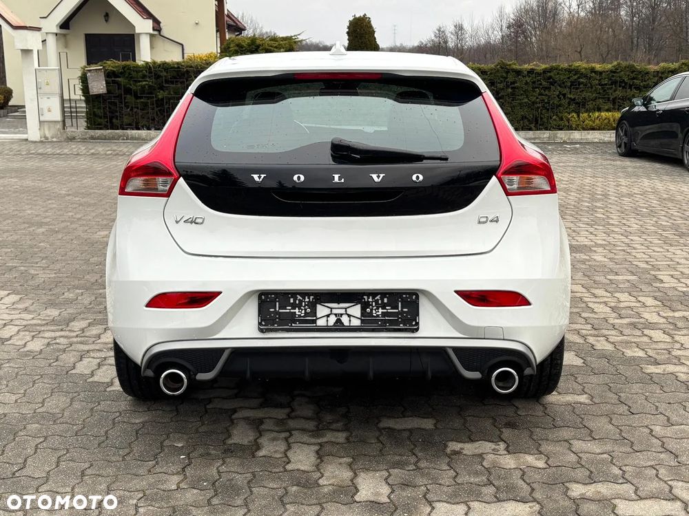 Volvo V40 D4 Geartronic RDesign - 5