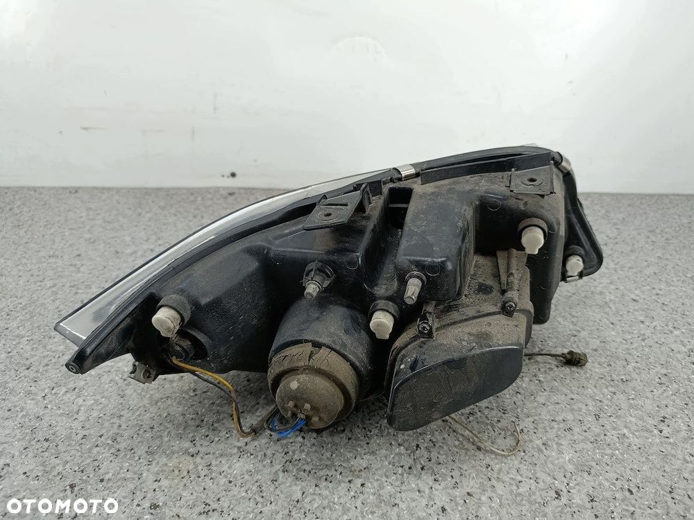 LAMPY PRZÓD KOMPLET BMW 3 E91 - 8