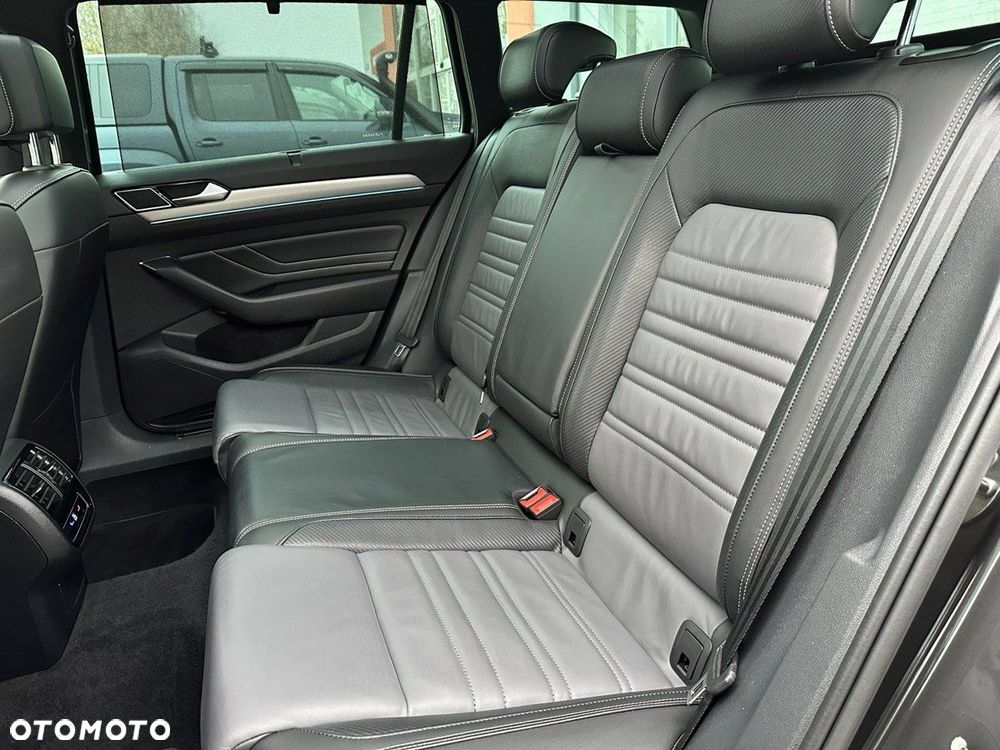 Volkswagen Passat Variant - 26