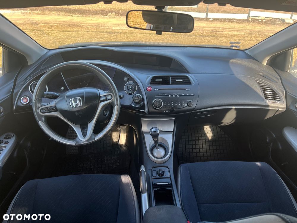 Honda Civic 1.4 Base - 8