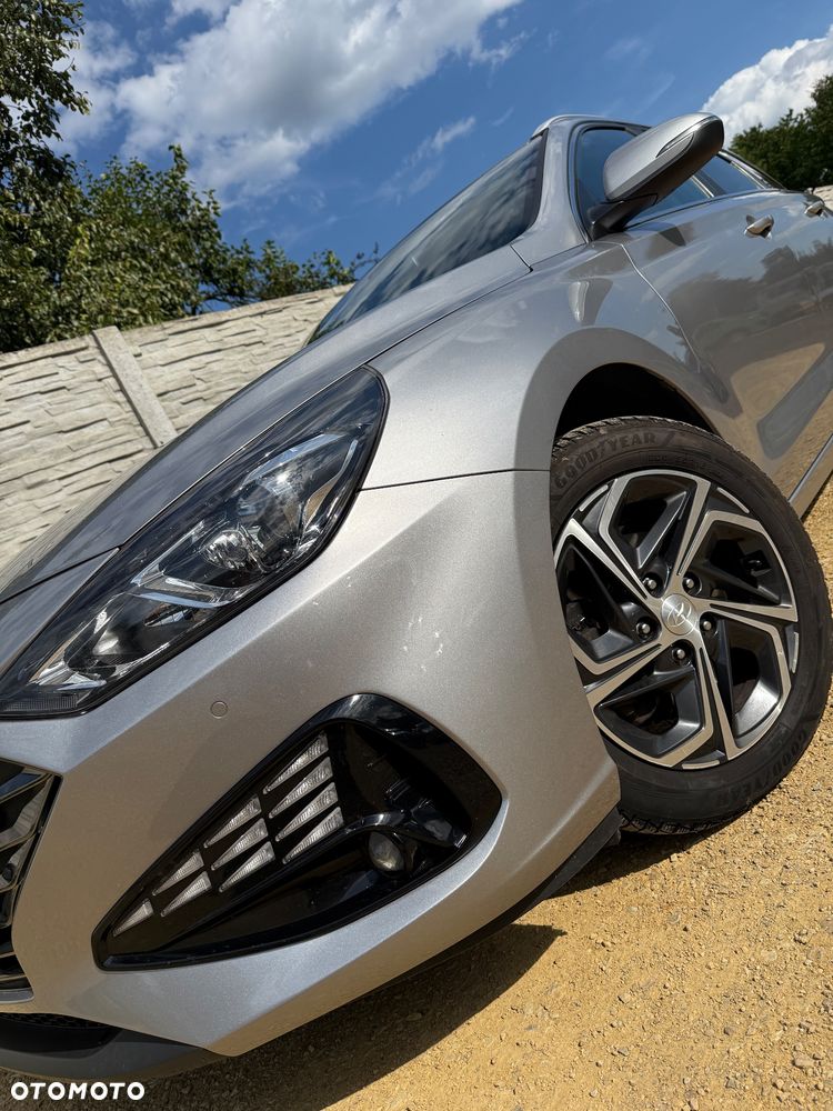 Hyundai i30 1.6 D Comfort - 15