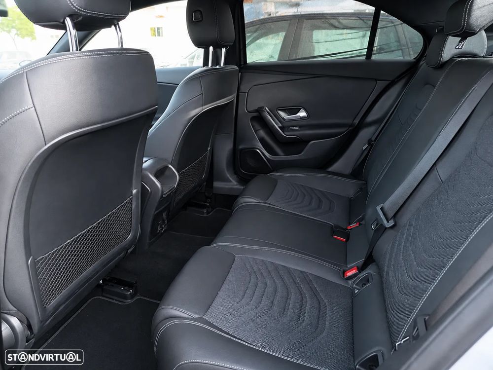 Mercedes-Benz A 250 Limousine e 8G-DCT Progressive - 13