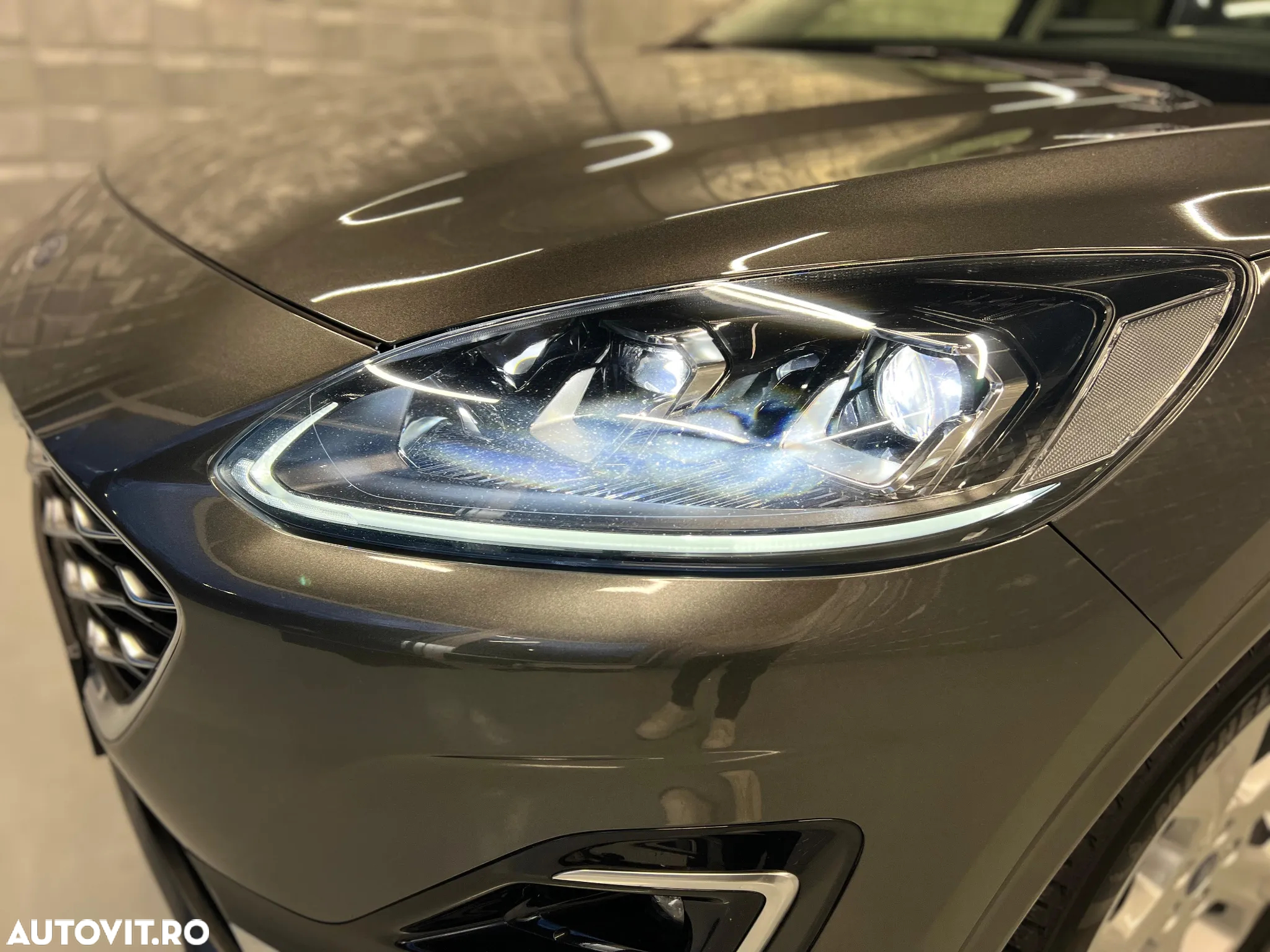 Ford Kuga - 7