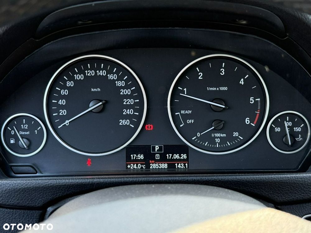 BMW Seria 3 320d - 23