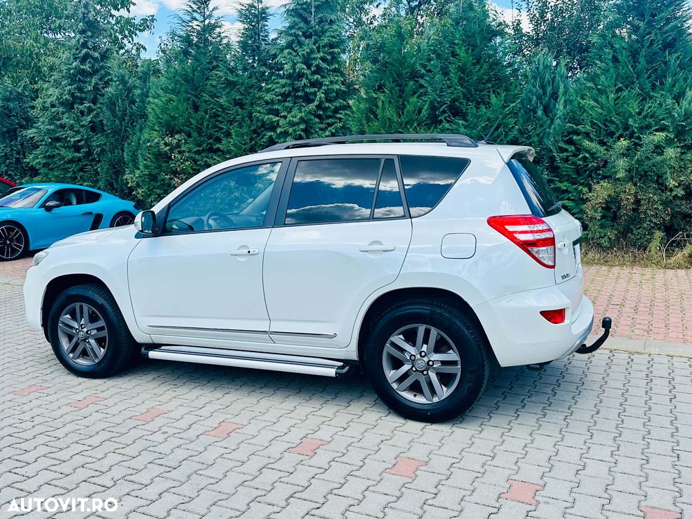 Toyota RAV4 2.2 D-4D 4x4 Executive - 7