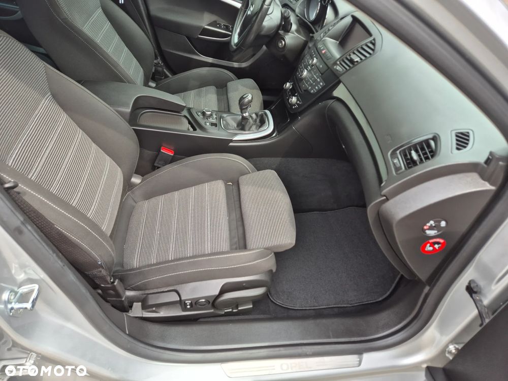 Opel Insignia 2.0 CDTI - 8