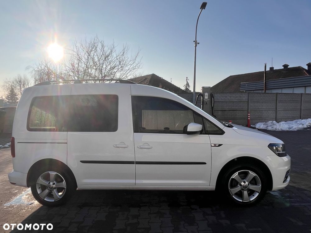 Volkswagen Caddy Highline 4Motion - 3