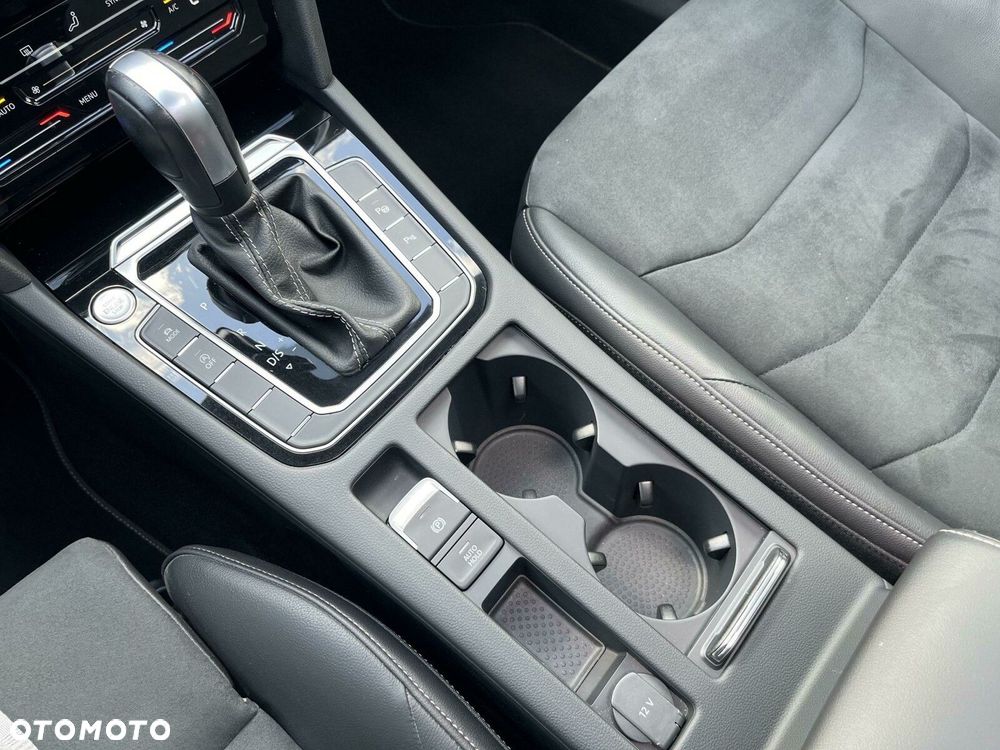 Volkswagen Arteon 2.0 TSI R-Line DSG - 20