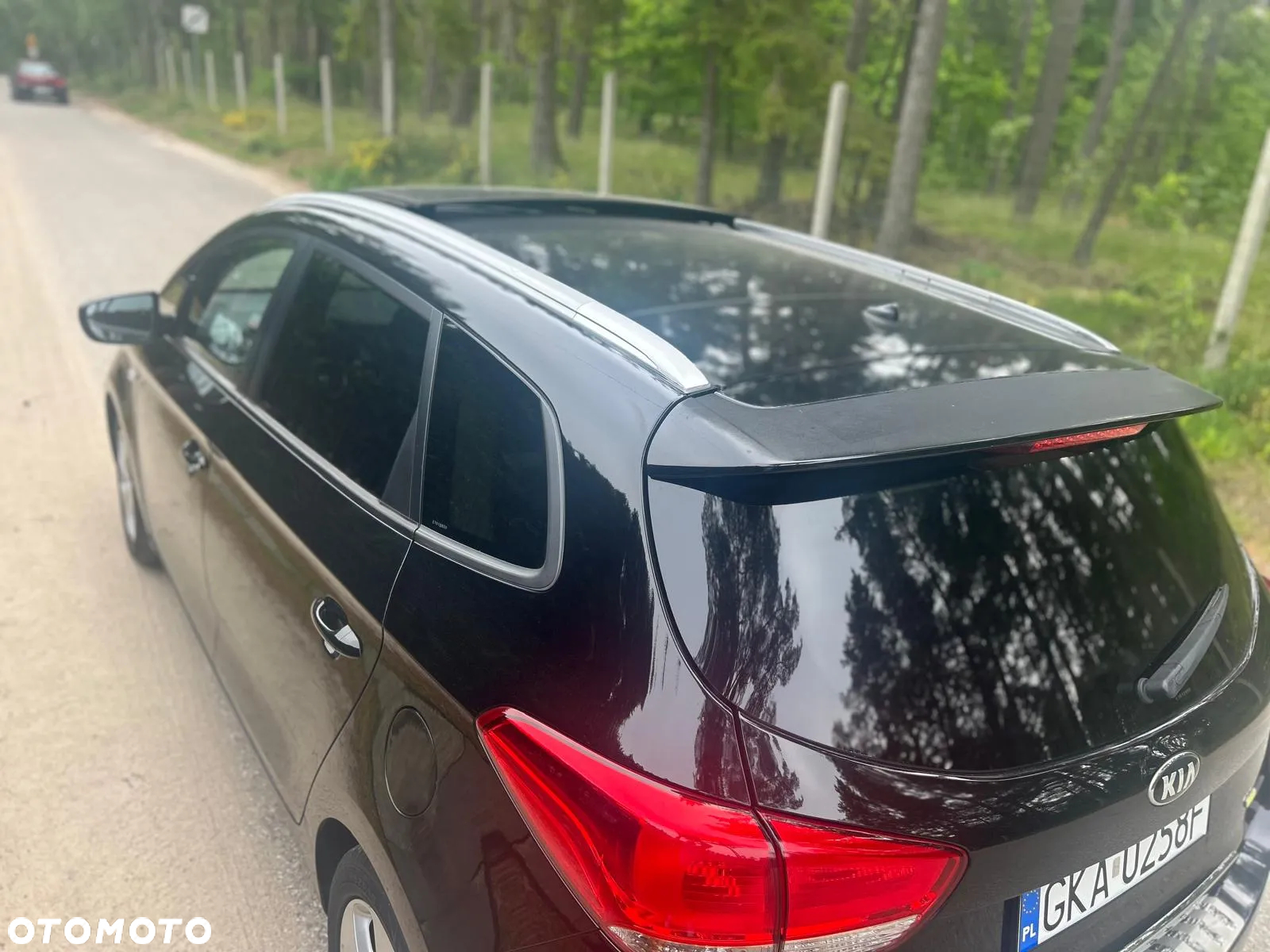 Kia Carens 1.7 CRDi L - 5