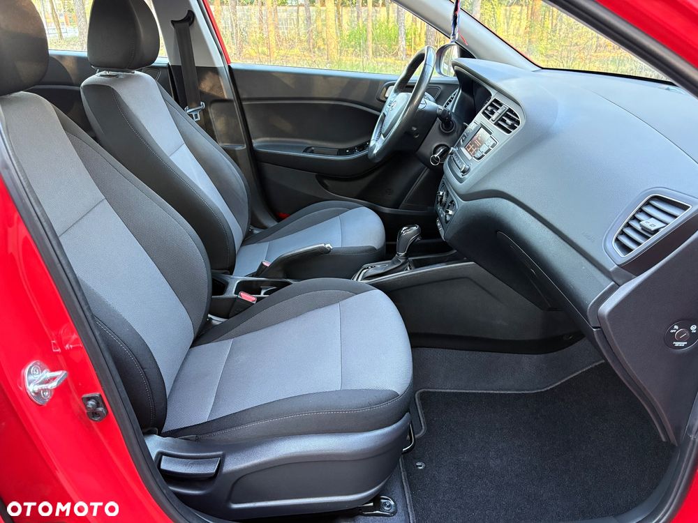 Hyundai i20 blue 1.0 T-GDI Active DCT Style - 20