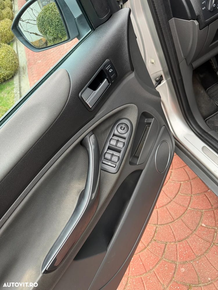 Ford Kuga 2.0L TDCi DPF Titanium - 10