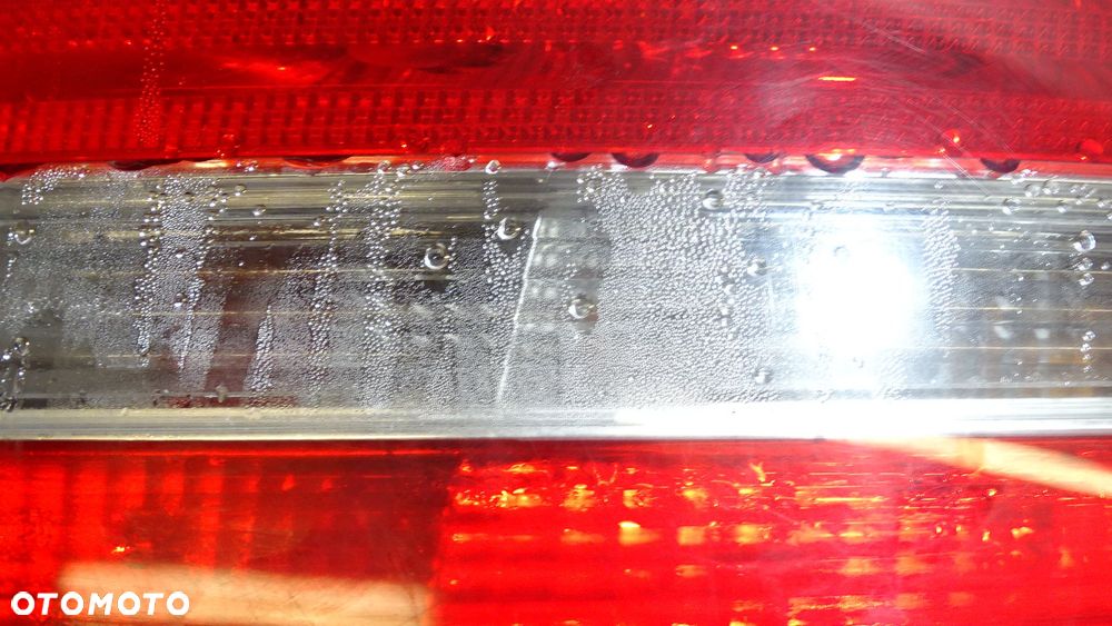 LAMPA PRAWA TYLNA AUDI A6 C6 2.7TDI - 2