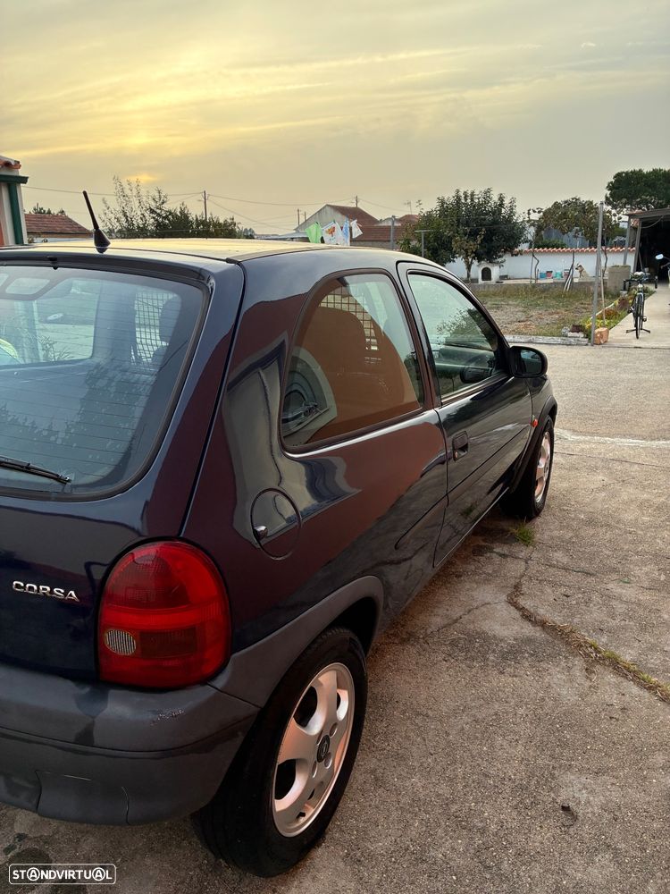 Opel Corsa - 4