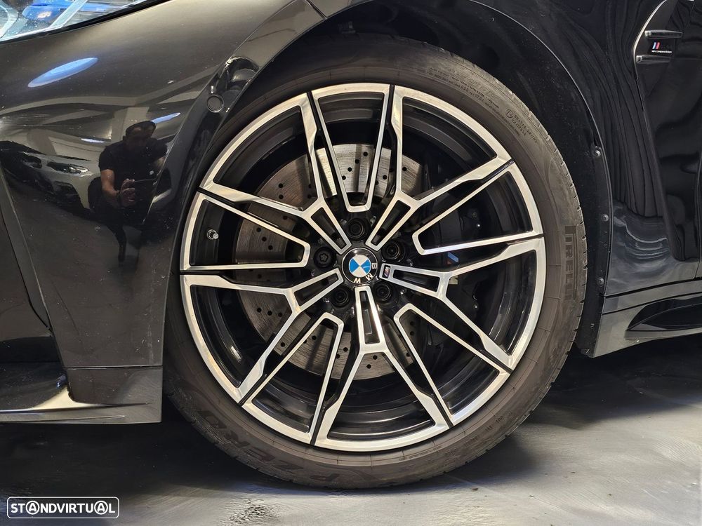 BMW M4 Competition M xDrive - 39