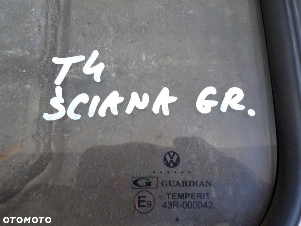 VW T4 SZYBA ŚCIANY GRODZIOWEJ - 2
