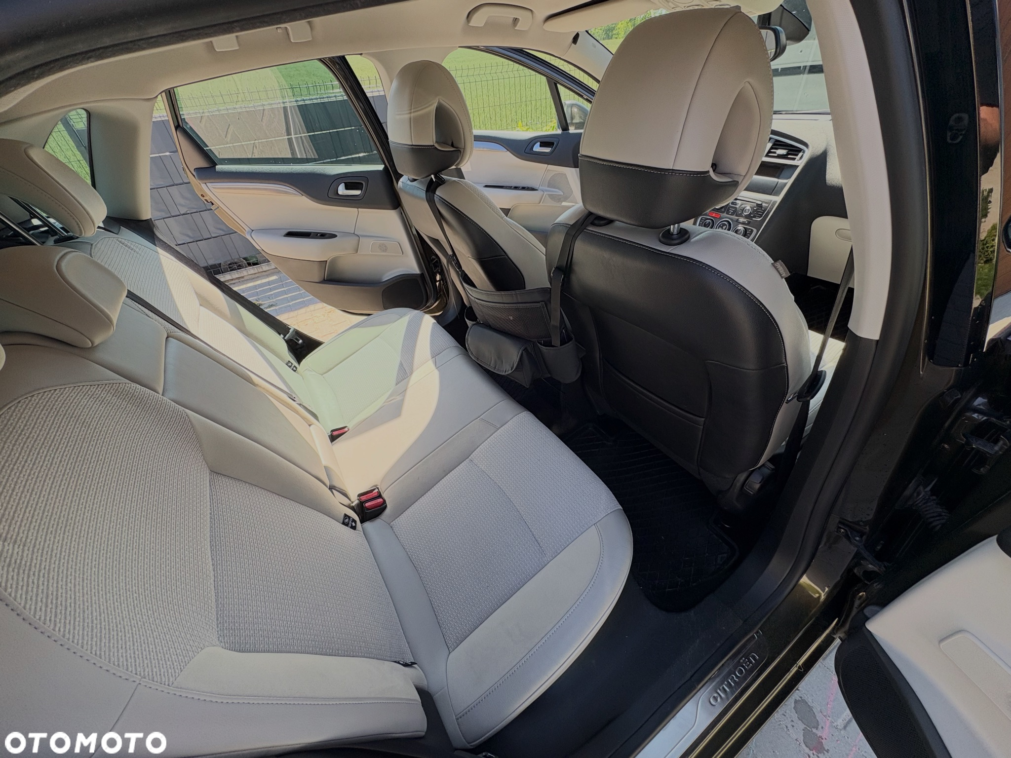 Citroën C4 1.6 VTi Exclusive - 4