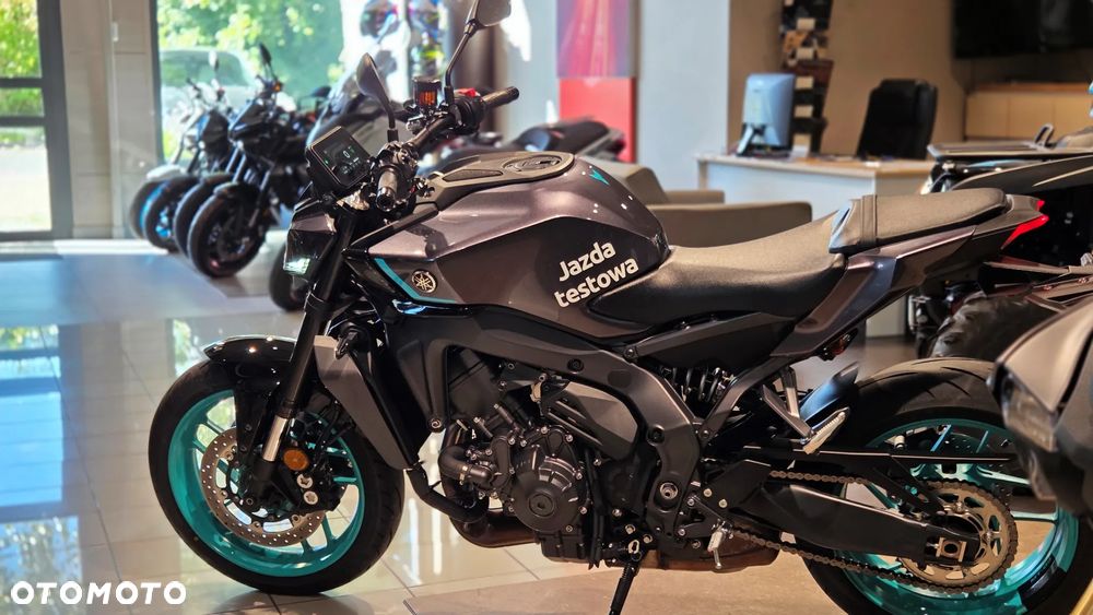 Yamaha MT - 5