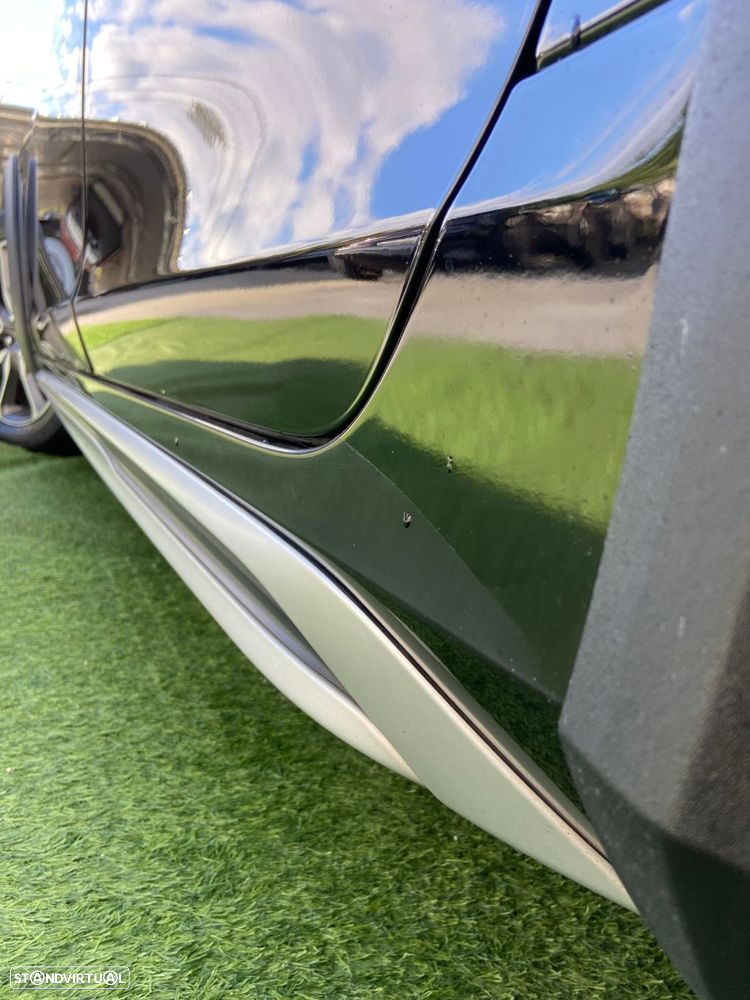 Volvo V60 Cross Country 2.0 D4 Pro - 49