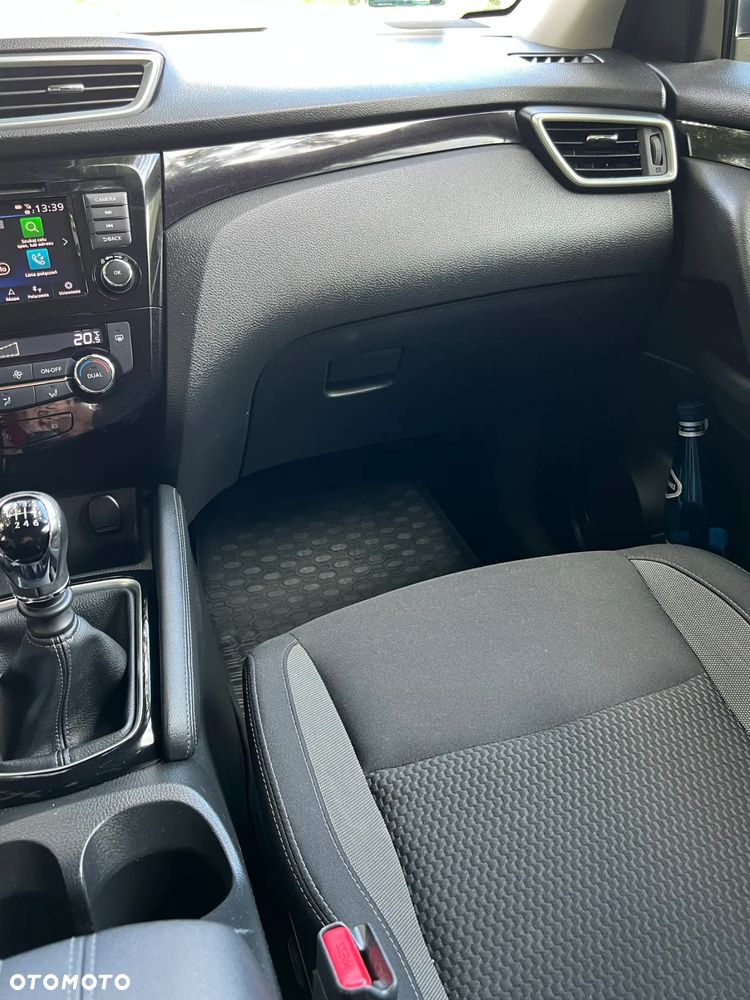 Nissan Qashqai 1.3 DIG-T N-CONNECTA - 8