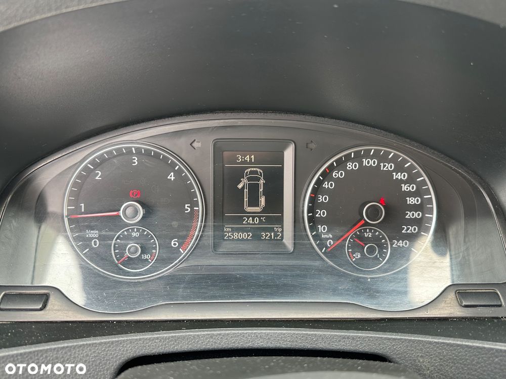 Volkswagen Transporter - 24