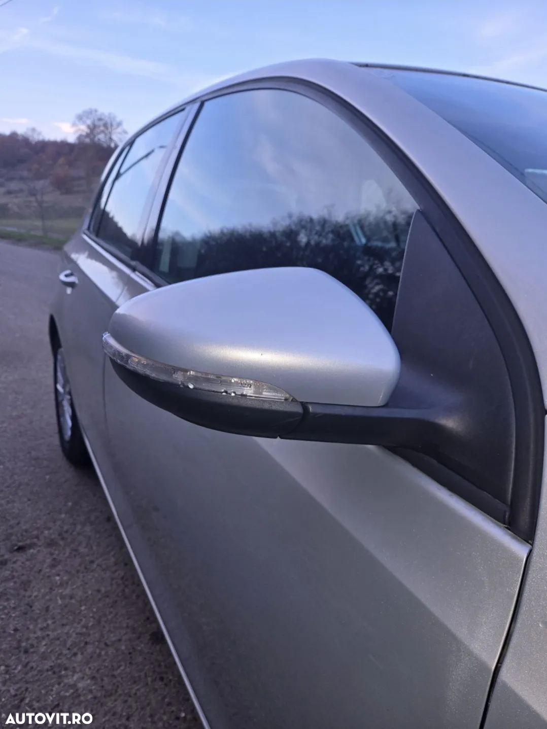 Volkswagen Golf - 3