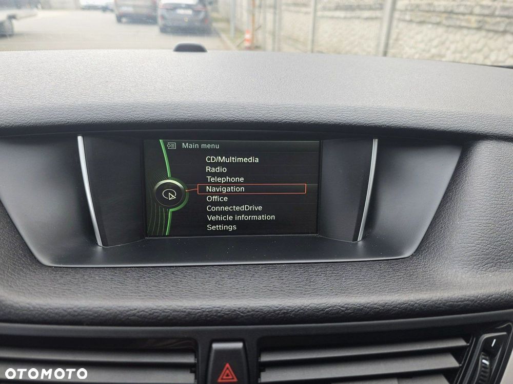 BMW X1 sDrive16d xLine - 22