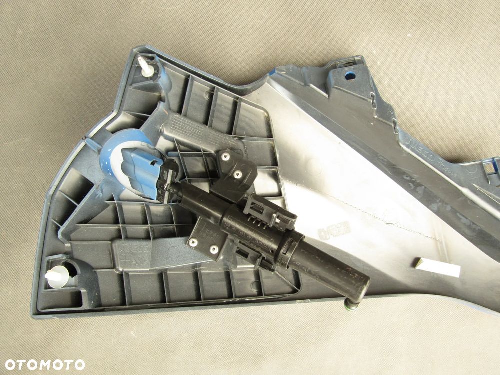 Atrapa chłodnicy / Listwa atrapy Iveco Daily 19 - 23 Lakier 50120 - 7