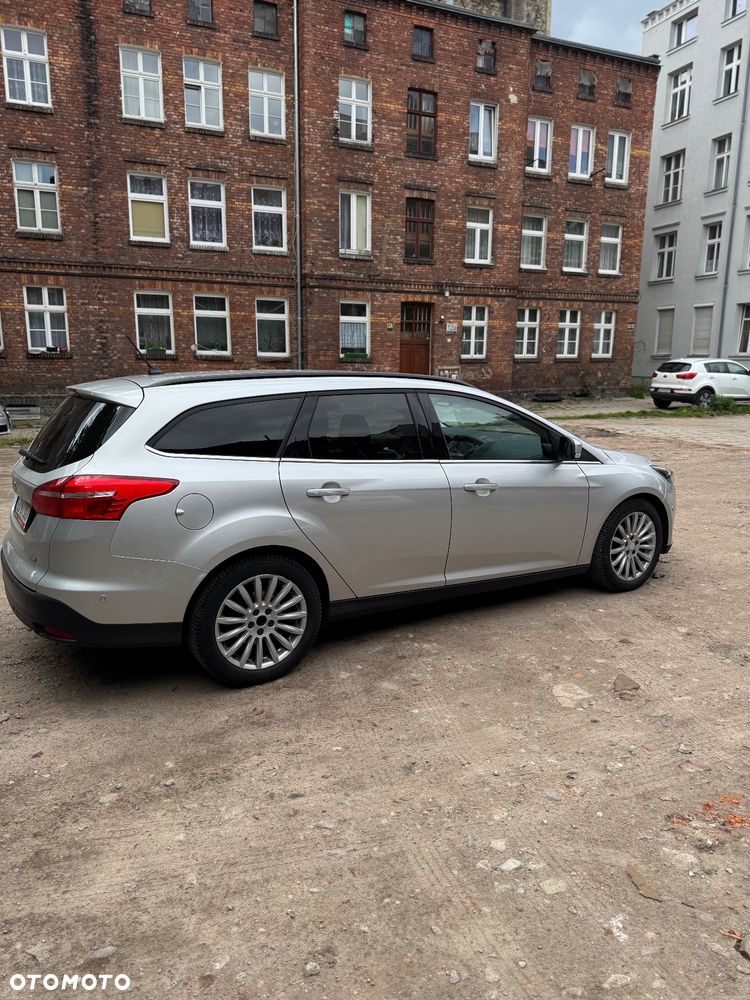 Ford Focus 1.0 EcoBoost Active - 3