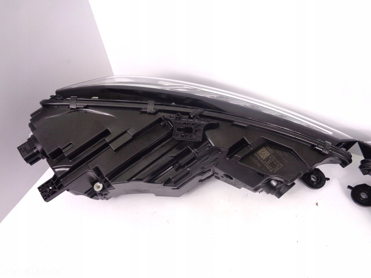 AUDI A4 S4 B9 LIFT LAMPY FULL LED 8W0941034D - 10
