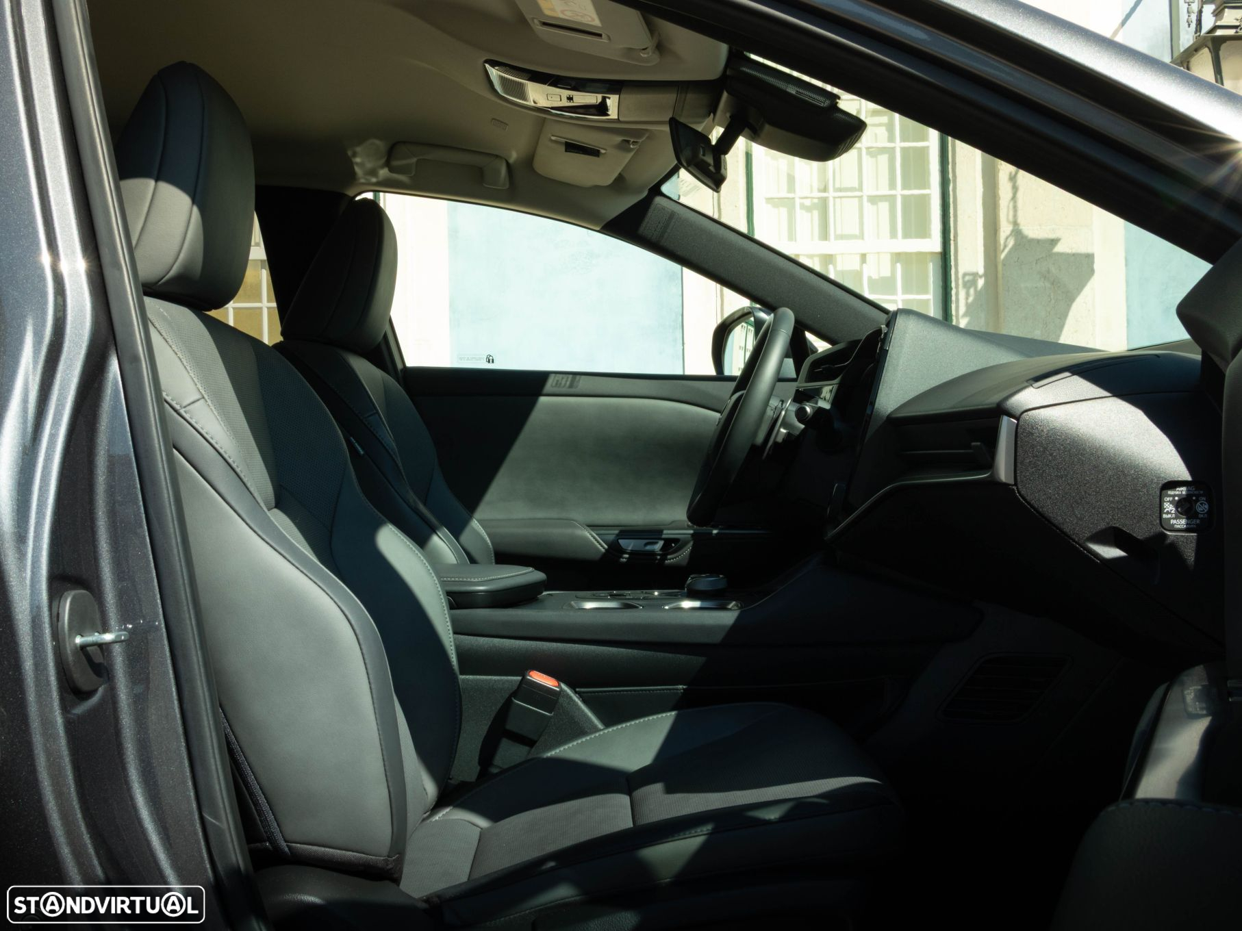 Lexus RZ 450e Executive Plus - 12