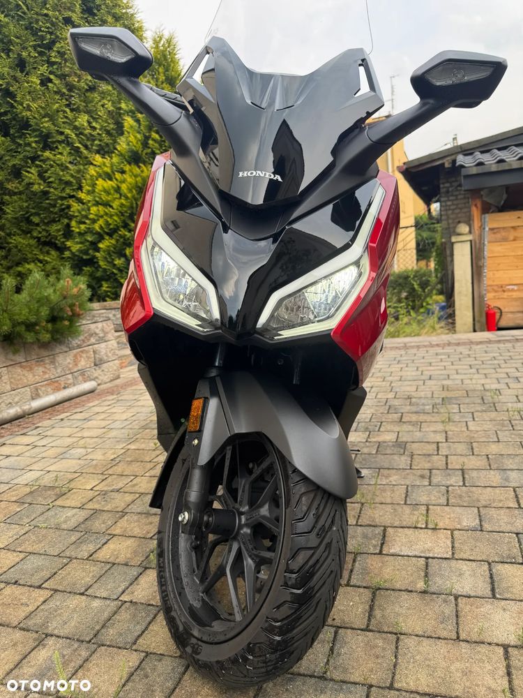 Honda NSS - 9