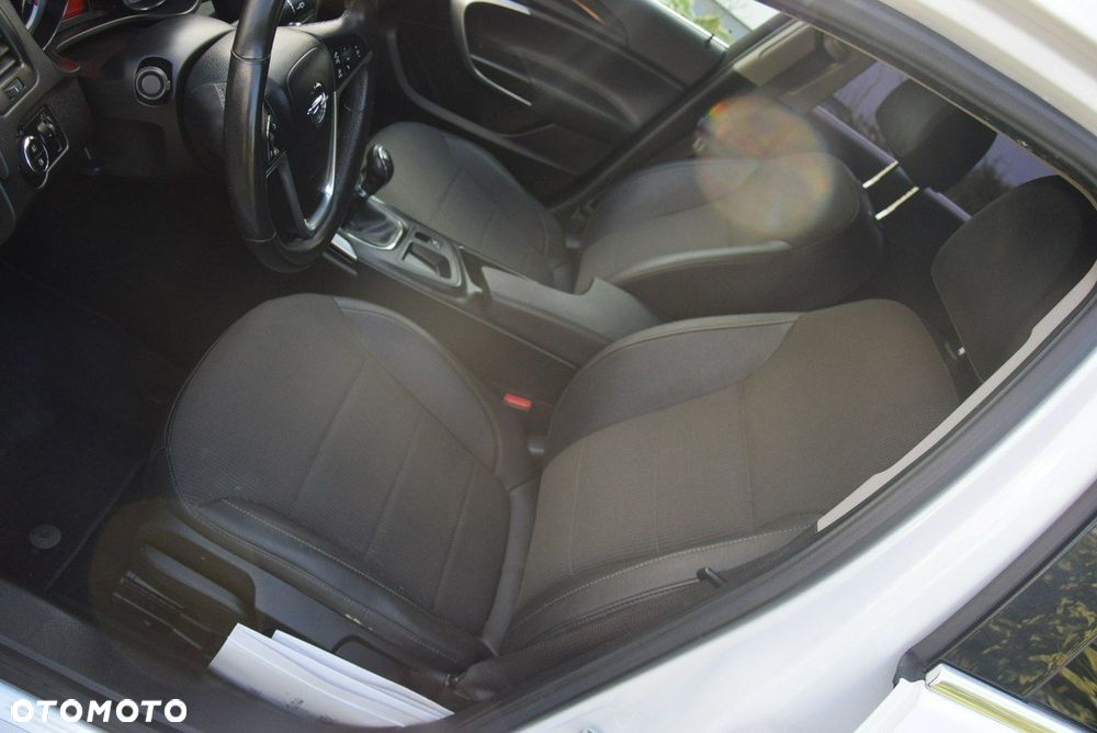 Opel Insignia 1.6 T Cosmo - 34