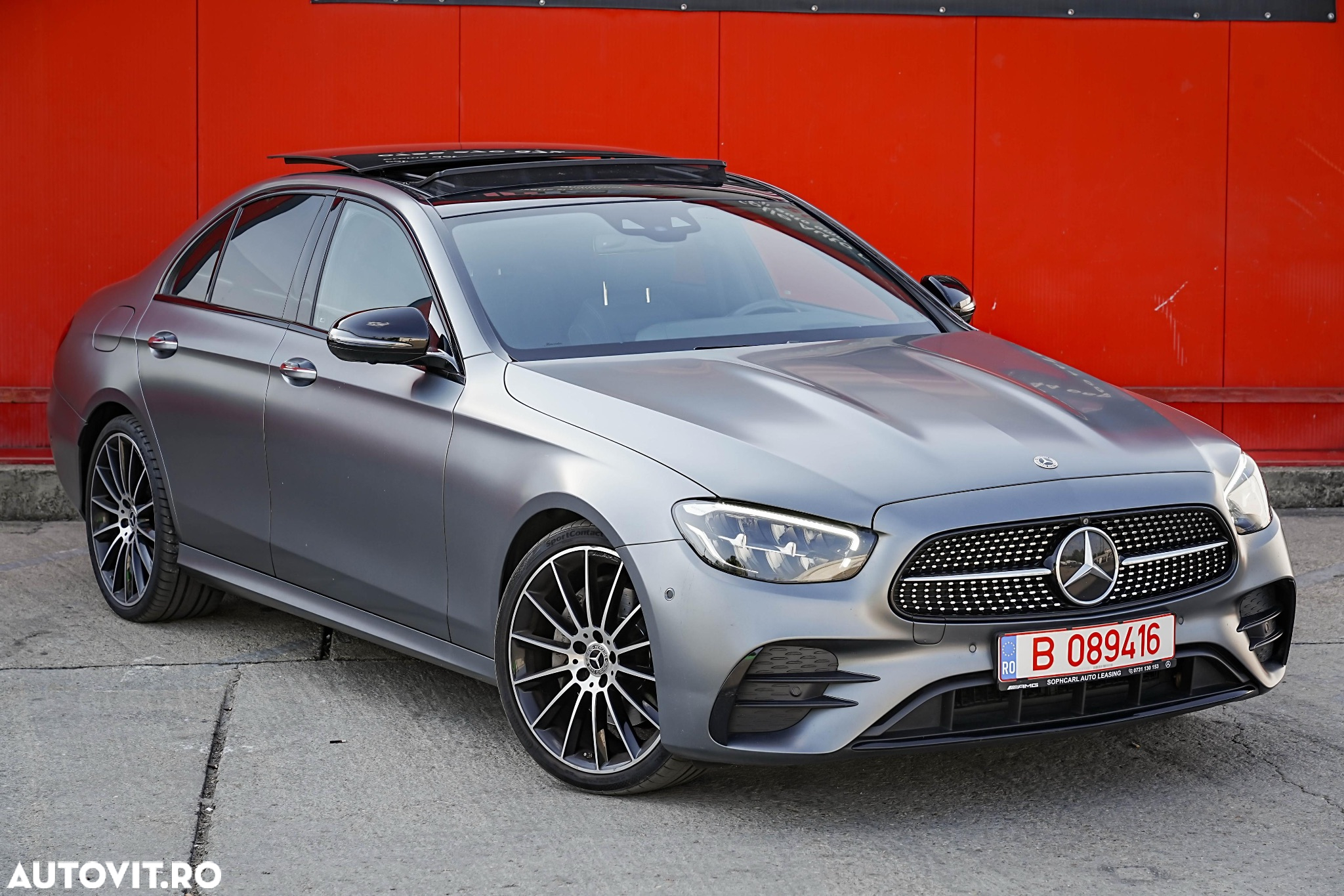 Mercedes-Benz E 200 4Matic T 9G-TRONIC AMG Line - 7