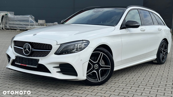 Mercedes-Benz Klasa C 220 d T 9G-TRONIC AMG Line