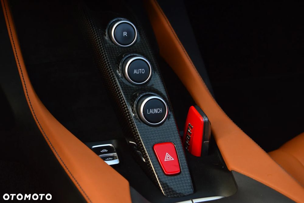 Ferrari Portofino - 36