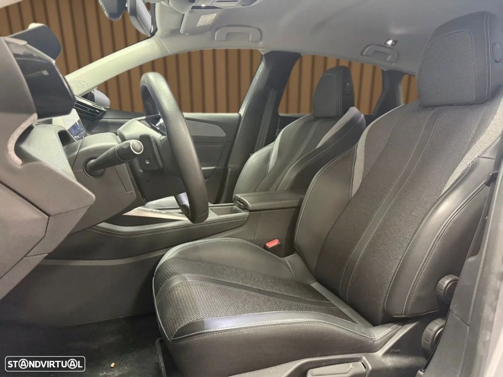Peugeot 308 SW 1.2 PureTech Allure EAT8 - 13
