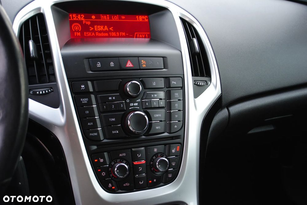 Opel Astra 1.4 Turbo Cosmo - 17