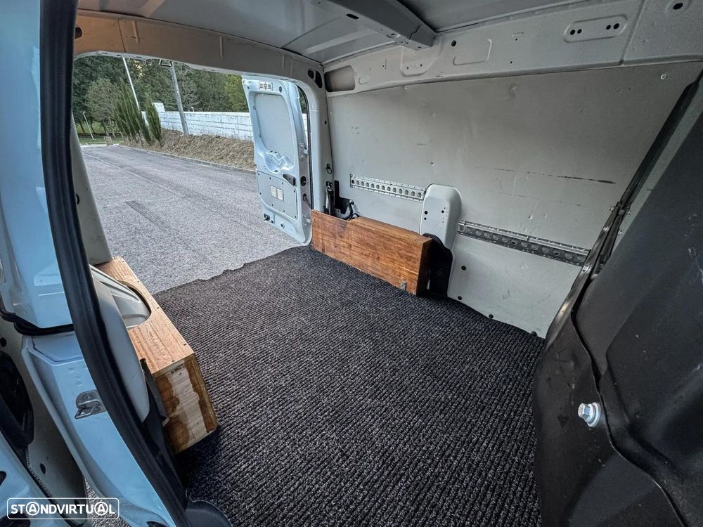 Renault Kangoo 1.5 Blue dCi Equilibre - 12
