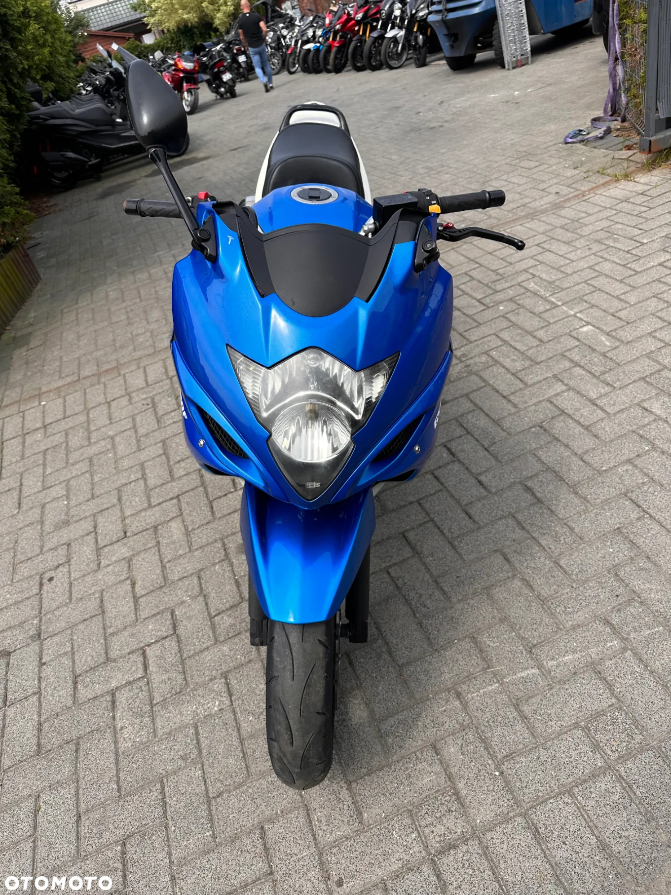 Suzuki GSX-F - Katana - 2