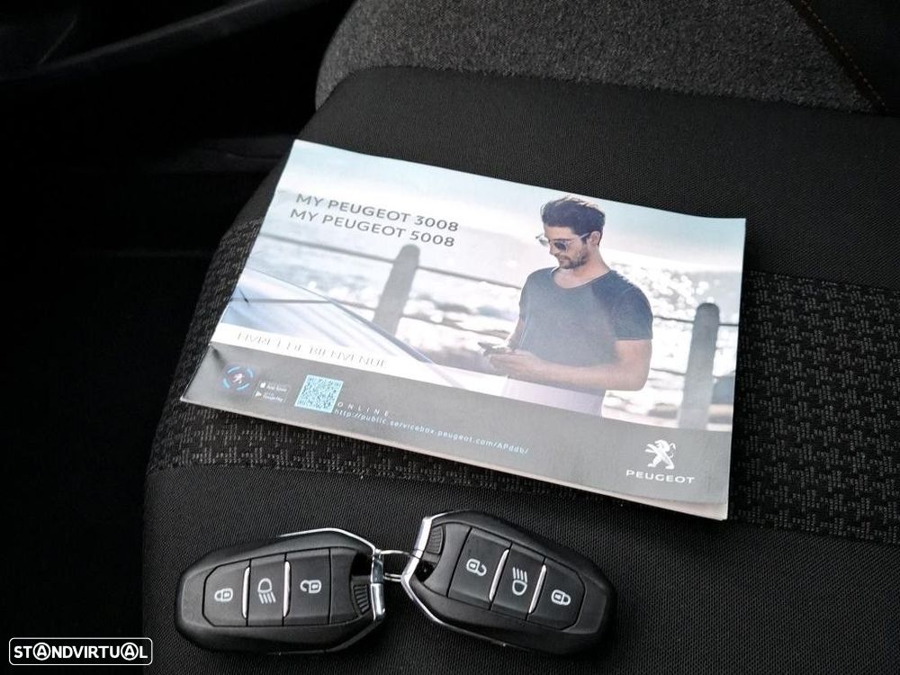 Peugeot 3008 1.2 PureTech Active - 6