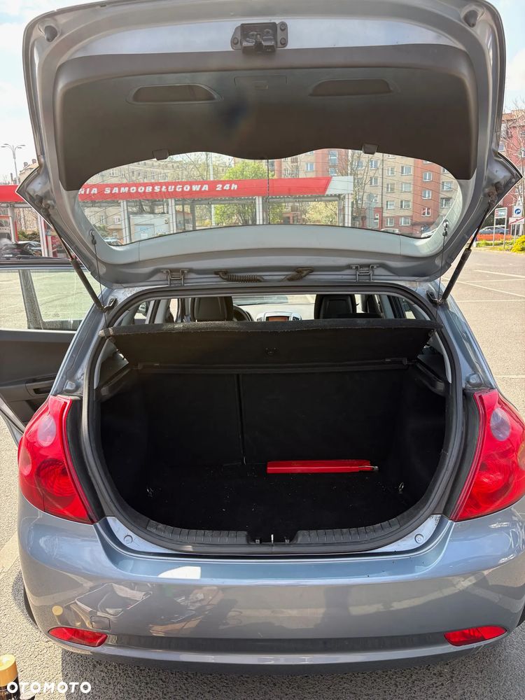 Kia Ceed 1.6 Comfort - 19