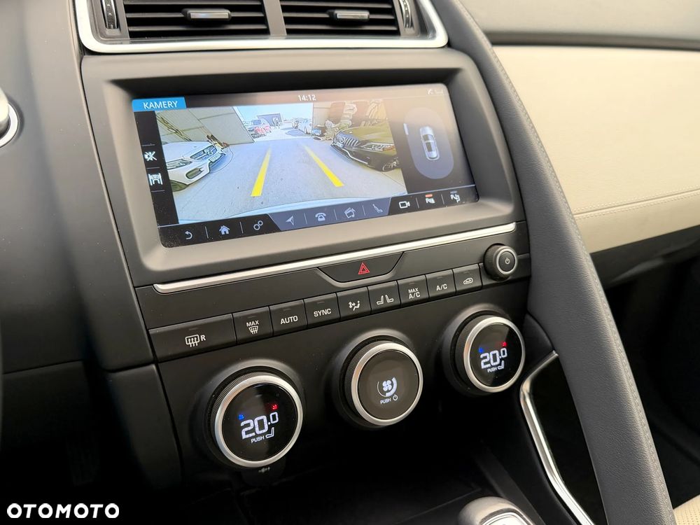 Jaguar E-Pace P250 AWD SE - 10