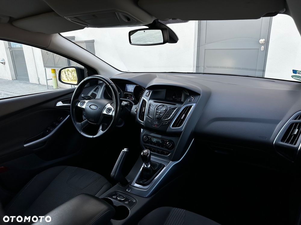 Ford Focus - 14