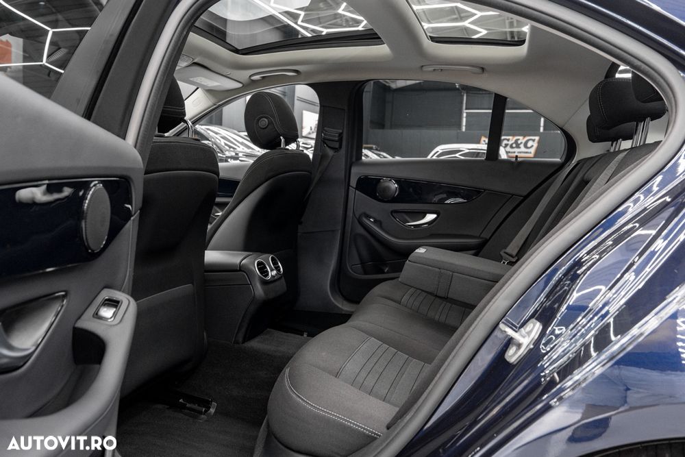 Mercedes-Benz C 200 d 9G-TRONIC - 19