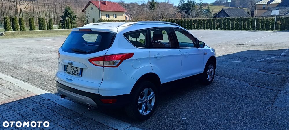 Ford Kuga 2.0 TDCi 2x4 Titanium - 7