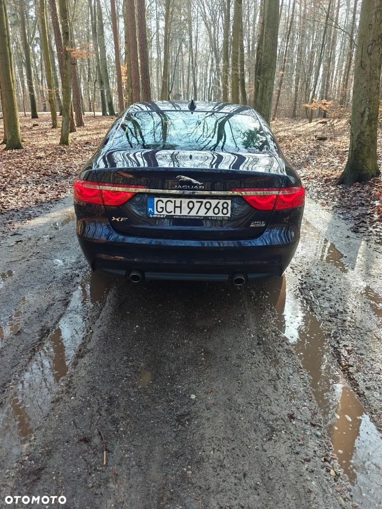 Jaguar XF 25t AWD Prestige - 2
