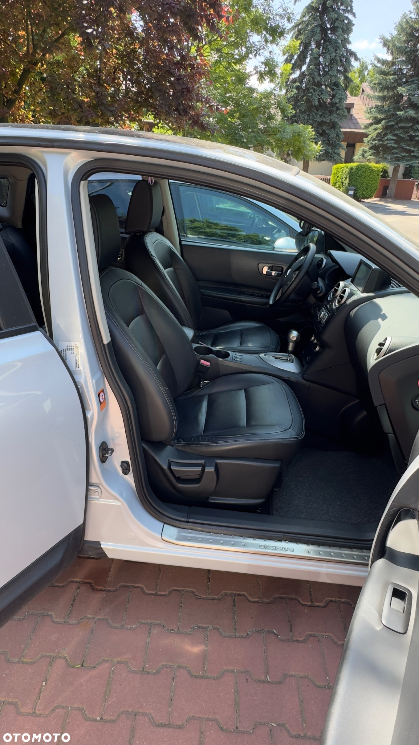 Nissan Qashqai 2.0 CVT tekna - 11